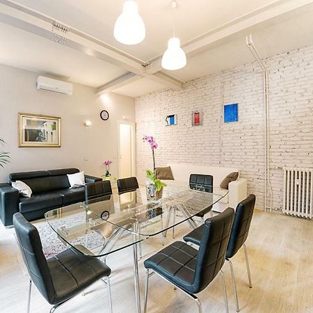 Modern Apartment Near Colosseum Rome Luaran gambar
