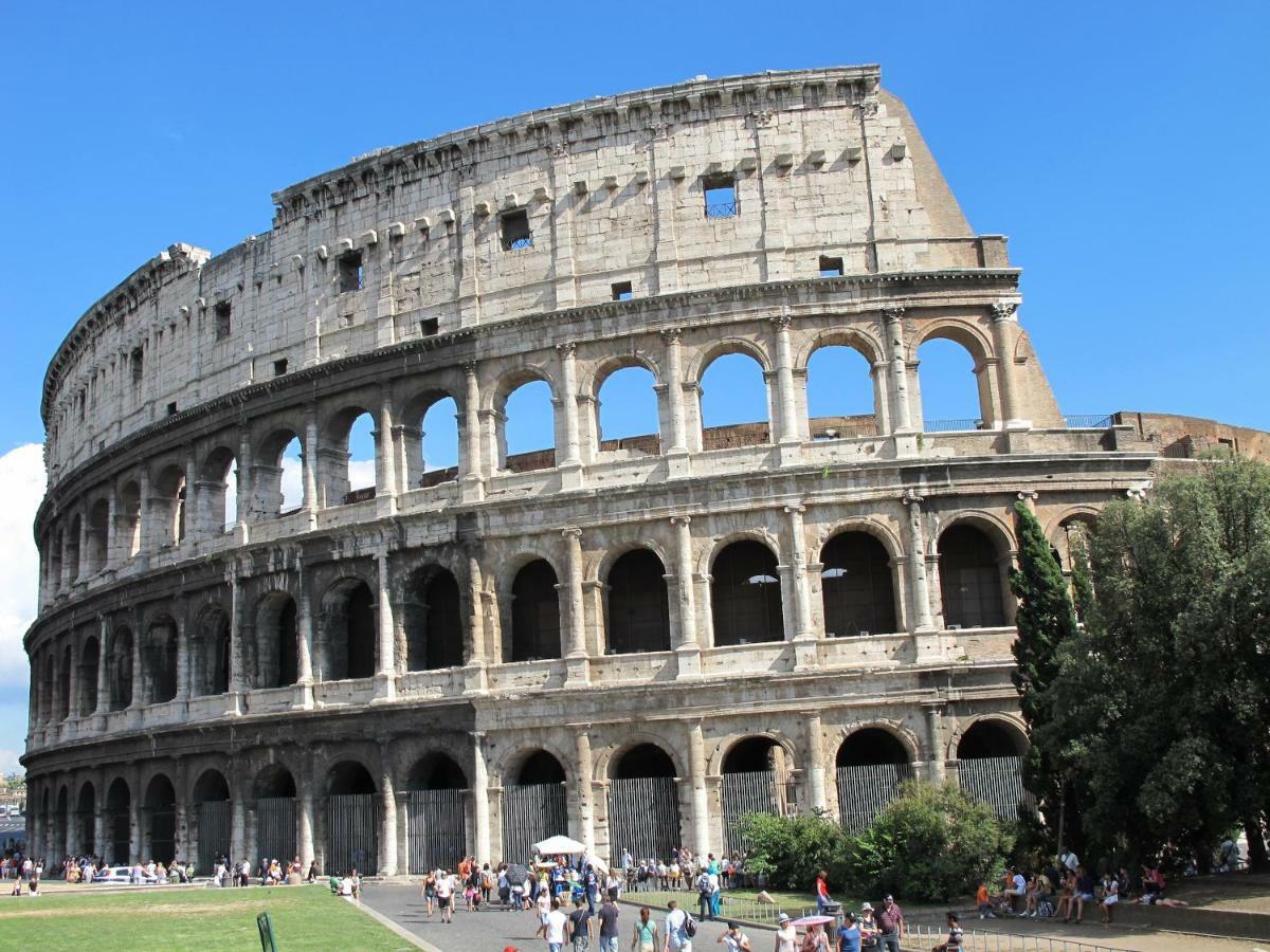 Modern Apartment Near Colosseum Rome Luaran gambar